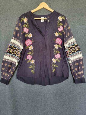 Anthropologie Akemi + Kin Black Floral Embroidered Lace Blouse Peasant Top 6P